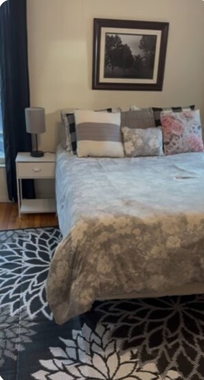 Strygejern/strygebræt, Wi-Fi, sengetøj