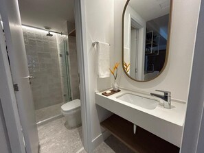 House | 1 bedroom, Internet - Lagoa Retreat Modern 1 BR Near Lagoa (Rio de Janeiro)