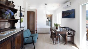 Unclassified image, 3 of 32, button - Suite Federico by Lago Maggiore Rentals (Cannobio)