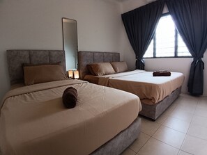 Blackout curtains, iron/ironing board, free WiFi - Taman Puncak Tambun Indah (Ipoh)