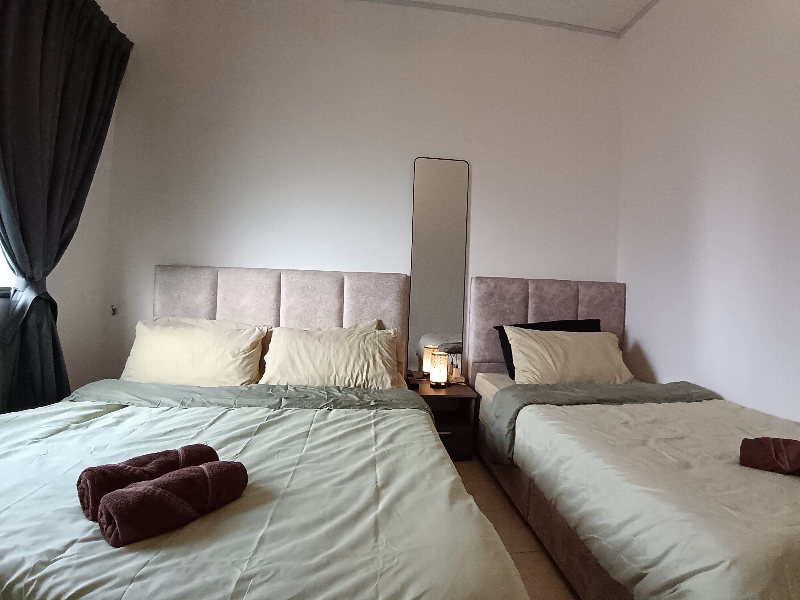 Blackout curtains, iron/ironing board, free WiFi