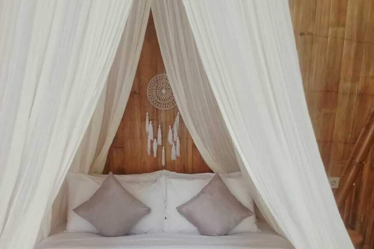 Deluxe Villa, Hill View | Desk, laptop workspace, free WiFi