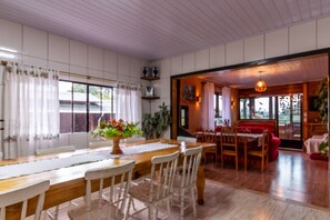 Desayuno buffet incluido todos los días 