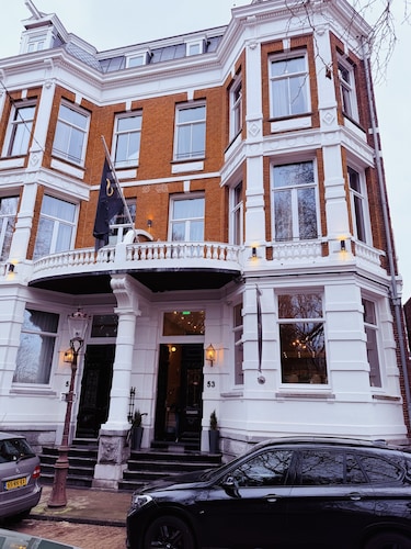 S&A Vondel Park Hotel