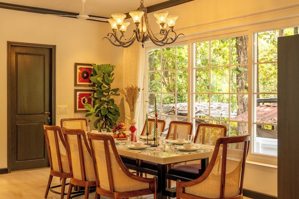 Dining - Auraya Homes - A Luxury 4 BHK Villa, Private Pool, Big Terrace, Live BBQ (Bardez)