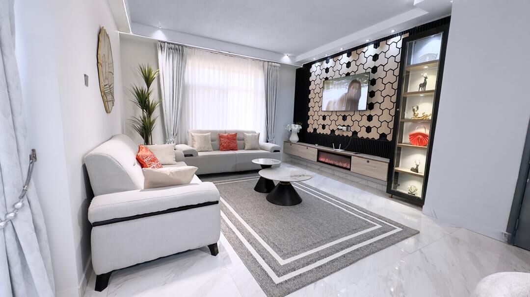 Comfort Apartment, Balcony, City View