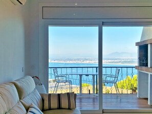 Interior - Exclusive flat with sea views and garden AV 87 (ROSES)