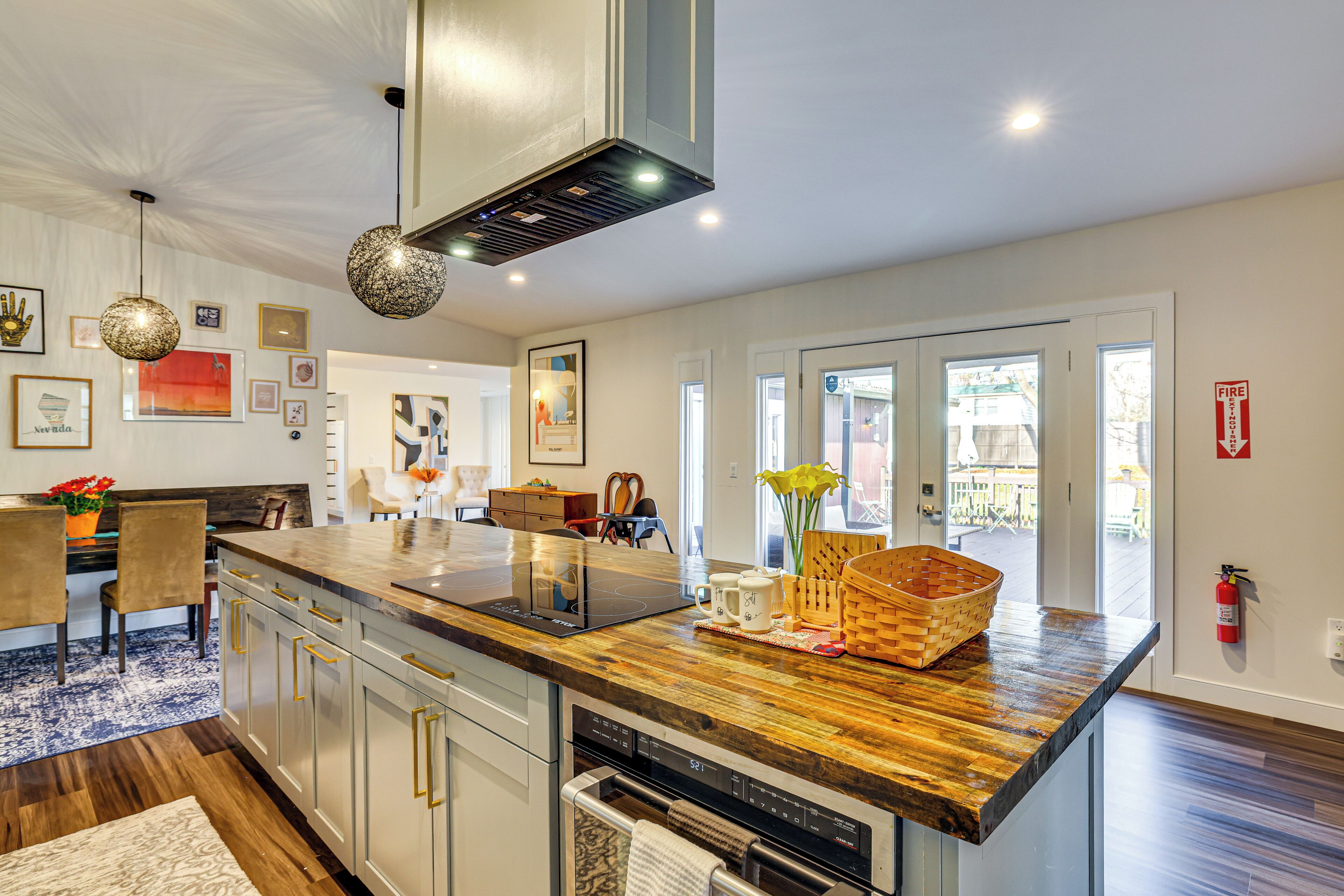 Casa (Multiple Bedrooms) | Interior