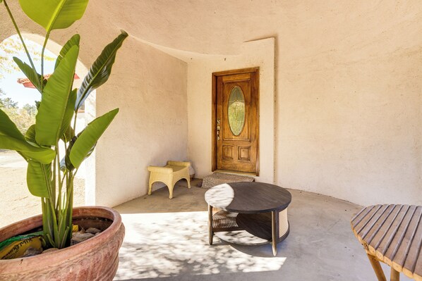 المنشأة من الداخل