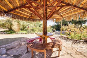 House (1 Bedroom) | Interior - 3 Mi to Dtwn Pahrump: Romantic Desert Oasis (Pahrump)