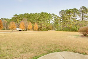 House (3 Bedrooms) | Interior - Near Tennessee River! Pet-friendly Family Cottage! (Savannah)