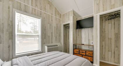 Near Dtwn & Space Center: Tiny Home in Picayune