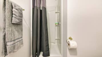 Cottage (2 Bedrooms) | Bahagian dalam