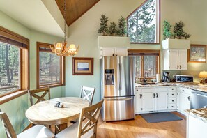 House (4 Bedrooms) | Interior - Golf, Hike, Explore! Family-friendly Pinetop Haven (Pinetop)