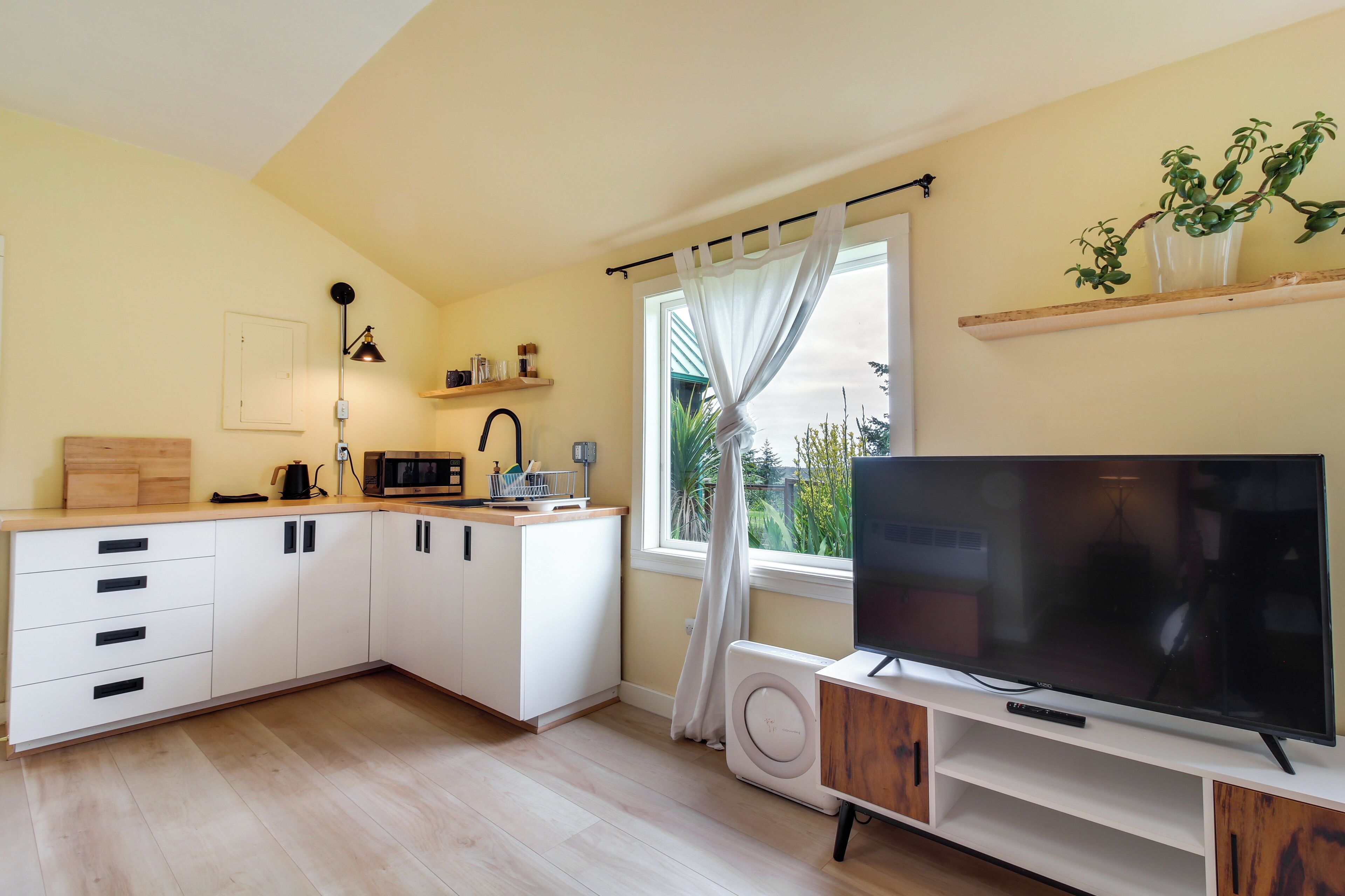 House (0 Bedroom) | Interior