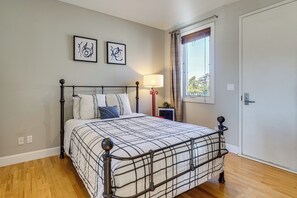 Apartment (0 Bedroom) | Interior - Walk to Caltrain! Studio in Dtwn San Mateo (San Mateo)