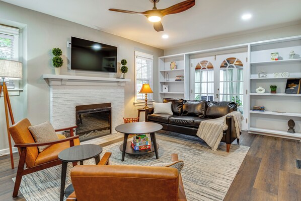 House (2 Bedrooms) | Front of property