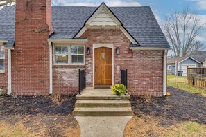 House (2 Bedrooms) | Interior - Walk to Downtown Frankfort: Family Home w/ Patio (Frankfort)