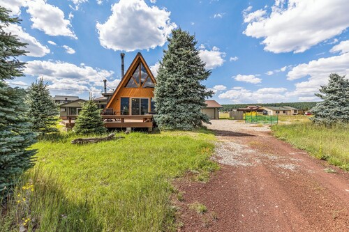 Hike, Ski, Stargaze: Flagstaff Cabin with Breath-Taking Views