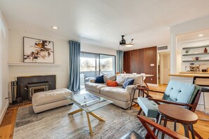 Apartment (2 Bedrooms) | Front of property - 1 Mi to CU Boulder! Walkable Condo w/ Indoor Pool (Boulder)