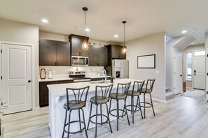 Nhà (3 Bedrooms) | Nội thất