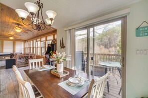 Rumah (2 Bedrooms) | Interior