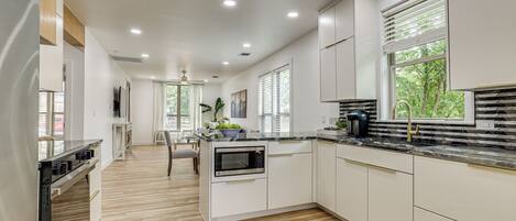 Casa (2 Bedrooms) | Interior