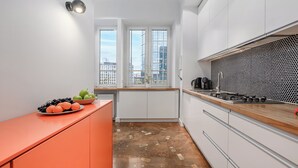 Electric kettle - ShortStayPoland Aleje Jerozolimskie B191 (Warsaw)