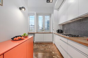 Private kitchen - ShortStayPoland Aleje Jerozolimskie B191 (Warsaw)
