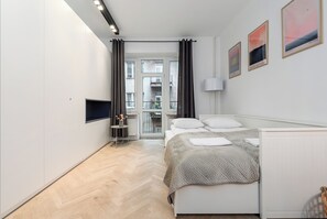 Iron/ironing board, free WiFi - ShortStayPoland Aleje Jerozolimskie B191 (Warsaw)