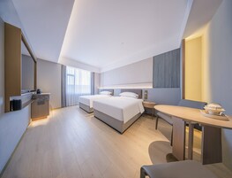 Superior Double Room, Courtyard View