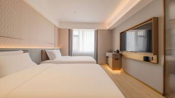 Superior Double Room, Courtyard View | Desk, laptop workspace, free WiFi