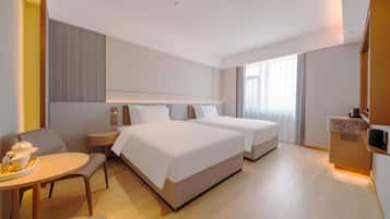 Superior-dobbeltværelse - udsigt til gårdsplads | Gratis Wi-Fi