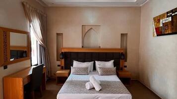 Classic Double Room | Travel cot, free WiFi, bed sheets