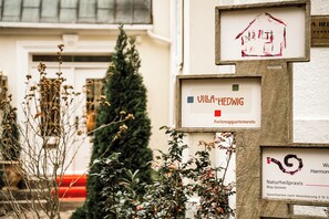 Front of property - Villa Hedwig - Schwarzwald (Badenweiler)