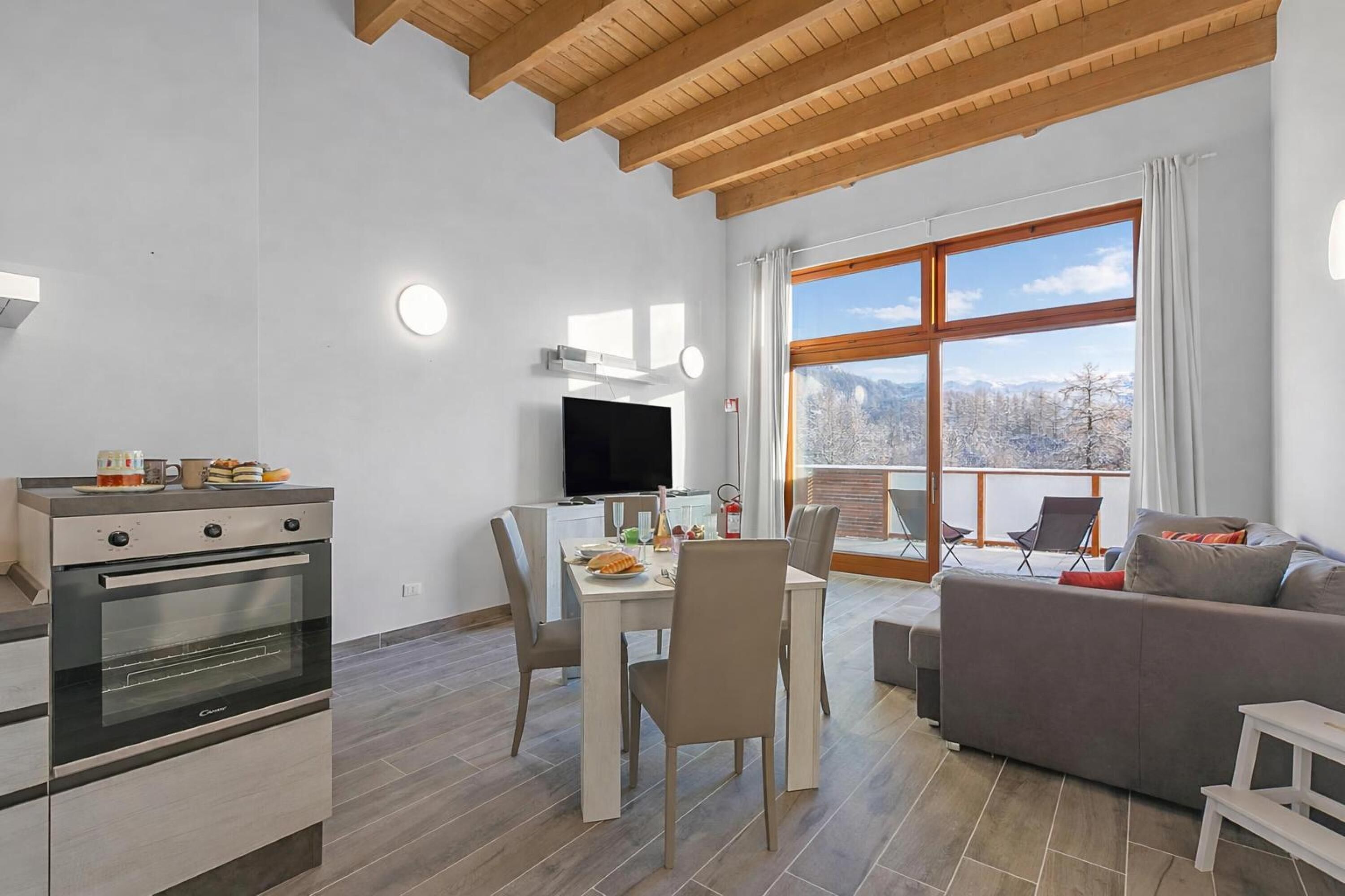 Familienapartment, Mehrere Schlafzimmer, 2 Bäder (Tana Delle Volpi) | Innenbereich