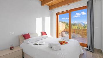 2 bedrooms, free WiFi, bed sheets