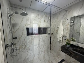 Towels, soap, toilet paper - Stylish Furnished 1Bedroom Apartment-KHK -24 (Dubai)