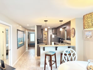 Interior - Beach Therapy at the Palms - No Crowds - Great Amenities! (Fort Walton Beach)