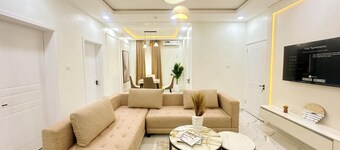 LinQues & Bethel Residences- Softly styled 2-bedroom apartment..authentic charm.