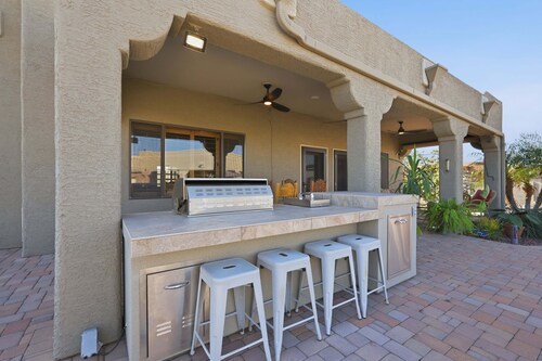 Alanamari Desert Estate, Pool, Spa, Casita 4 Bedroom Home