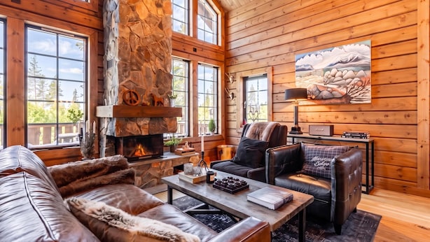 Maison Standard, 4 chambres, 2 salles de bains (Idre Luxury Chalet Winter Haven /w) | Aire de séjour | Téléviseur connecté