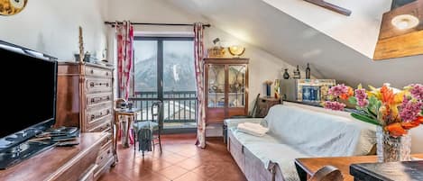 21-inch TV with satellite channels