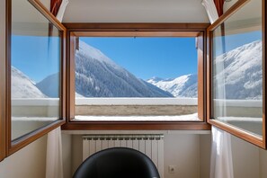 Interior - Argentera Apartment (Sauze di Cesana)