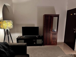 Télévision à écran plat