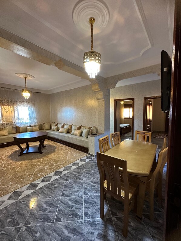 Apartament familiar, vistes al mar | Wifi gratuïta 