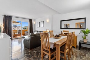 Interior - Apartment Near the Beach in Fuengirola (Fuengirola)