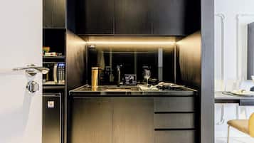 Studio Casal PNE | Private kitchen | Mini-fridge, microwave, stovetop, espresso maker