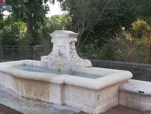 Property grounds - Holiday Home 'Hebborn' with Private Terrace, Shared Garden and Wi-Fi (Bergisch Gladbach)