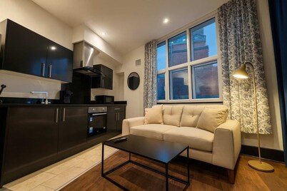 The Carlton Heights, King and Twin by The HIve WA1